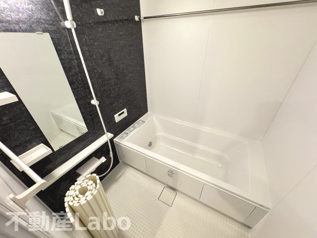 徳島市山城西４丁目のアパートの浴室