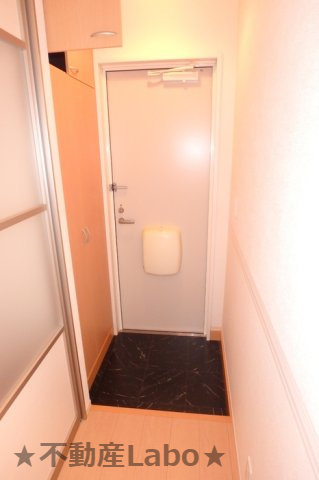 パピロ　101の玄関