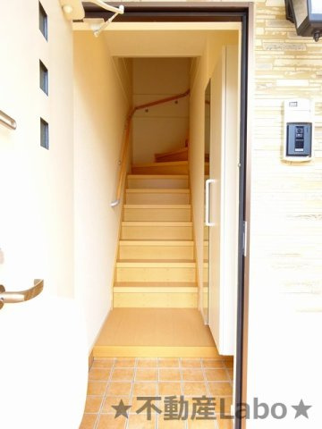 コンフォートアシロⅠの玄関