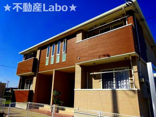 センス　202の外観