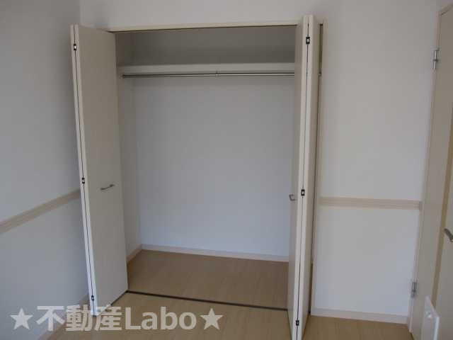 メルヴィーユ脇町の収納