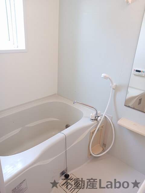 フォレストヴィラAの浴室