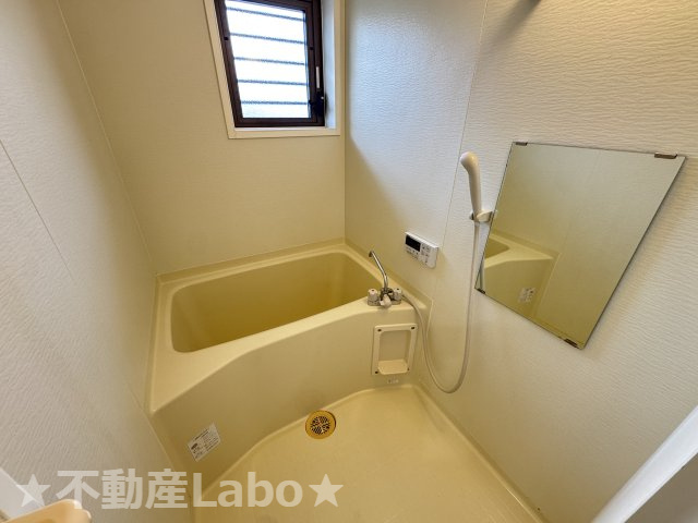 徳島市庄町４丁目のアパートの浴室