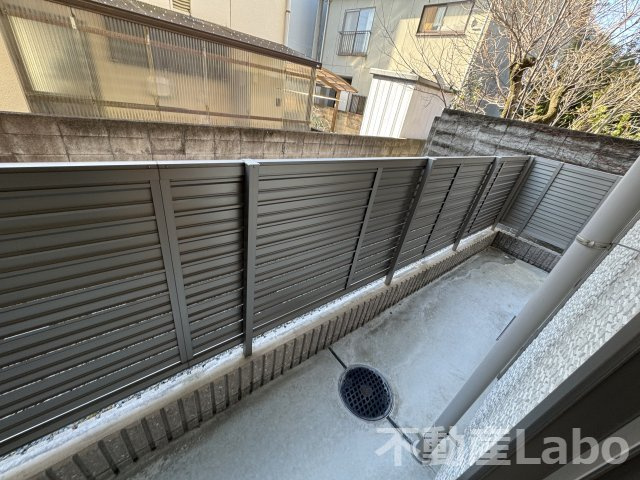 徳島市大和町１丁目の賃貸マンションのバルコニー