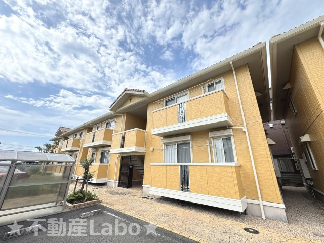 徳島市住吉５丁目のアパートの駐車場