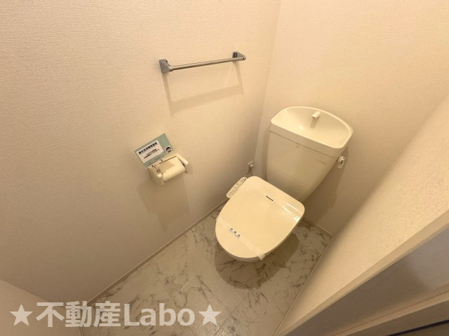 徳島市住吉５丁目のアパートのトイレ