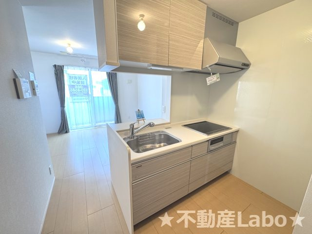 徳島市住吉６丁目のアパートのキッチン