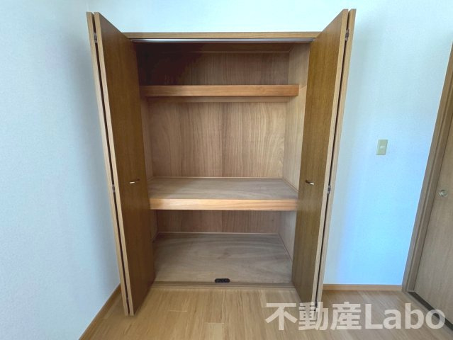 徳島市大原町余慶のアパートの収納