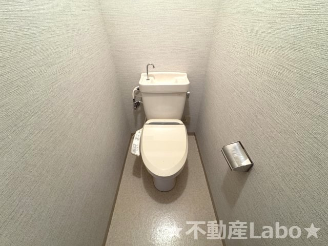 徳島市北沖洲３丁目のアパートのトイレ