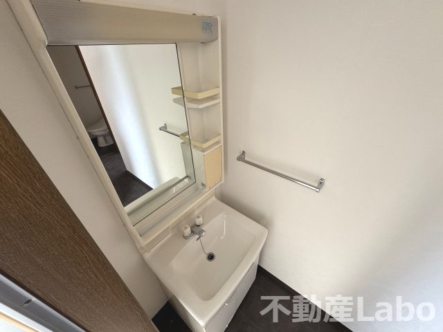 徳島市栄町３丁目の賃貸マンションの洗面所