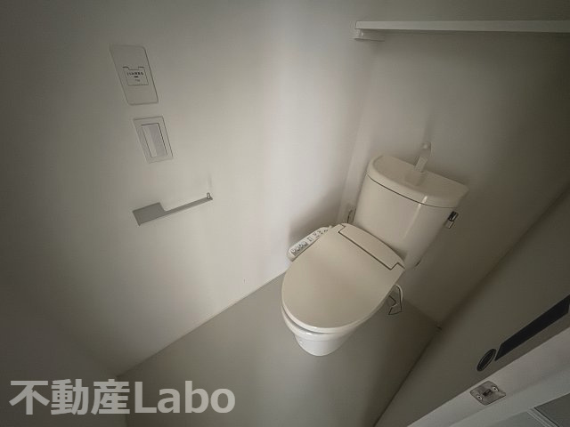 徳島市住吉１丁目の賃貸マンションのトイレ