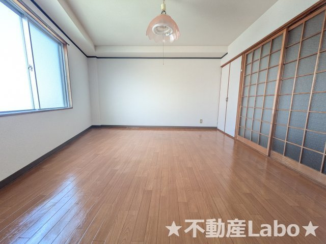 サンハイツの内装