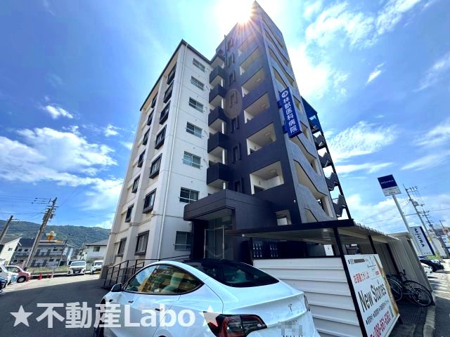 徳島市南島田町３丁目の賃貸マンション