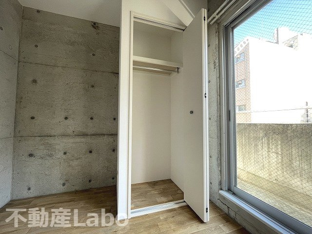 徳島市栄町２丁目の賃貸マンションの収納