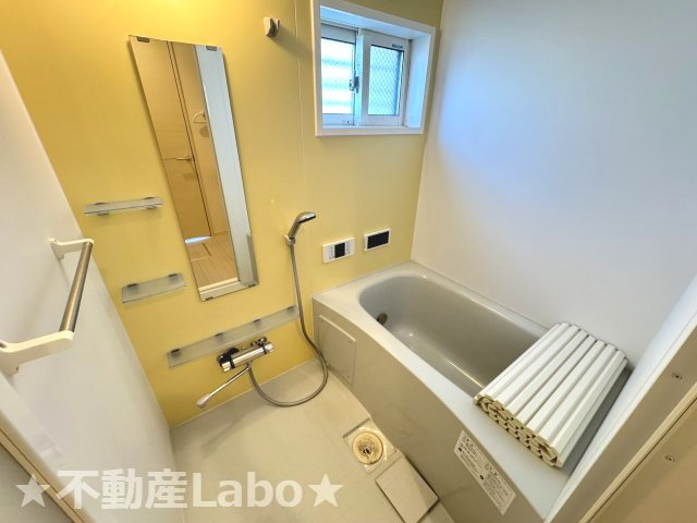 徳島市北矢三町３丁目のアパートの浴室