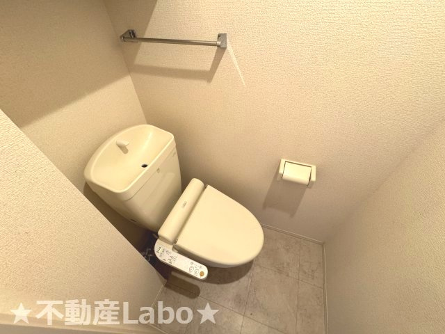 徳島市北矢三町３丁目のアパートのトイレ