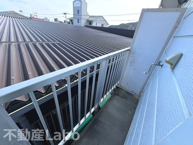 徳島市南矢三町１丁目の賃貸マンションのバルコニー