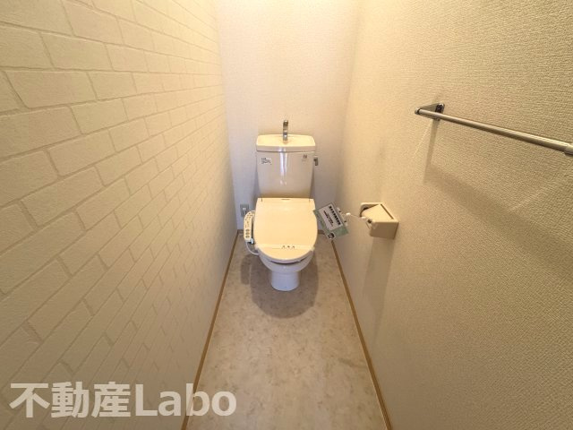 徳島市応神町古川字戎子野のテラスのトイレ