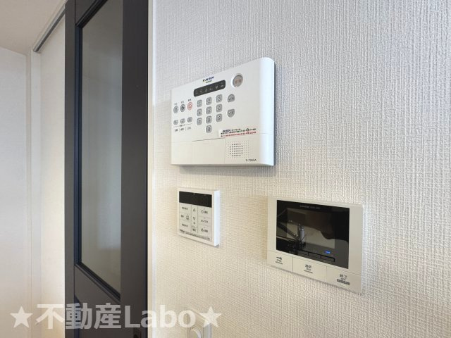 徳島市出来島本町１丁目のアパートのセキュリティ