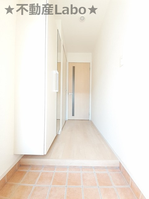 ファミール ful ful Bの玄関