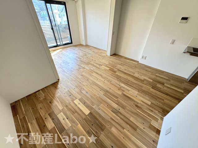 徳島市北佐古二番町のアパート