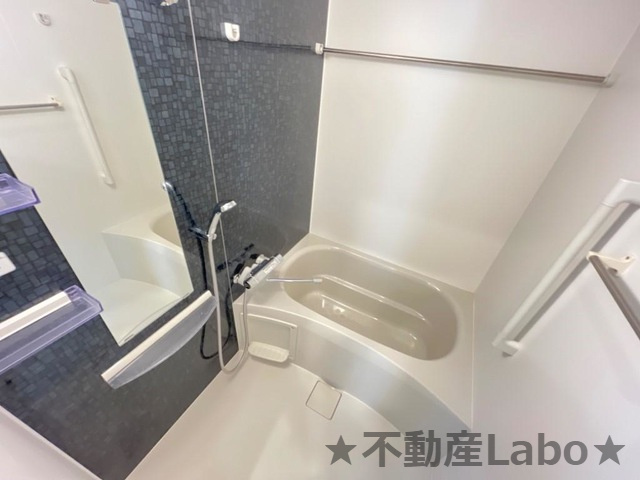 シェルル東吉野の浴室