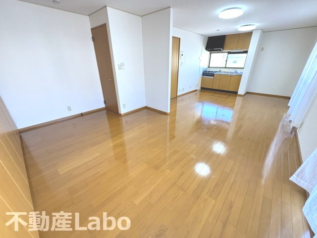 徳島市川内町榎瀬のアパート