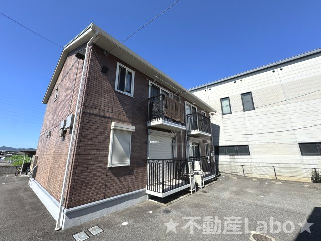 徳島市川内町大松のアパート