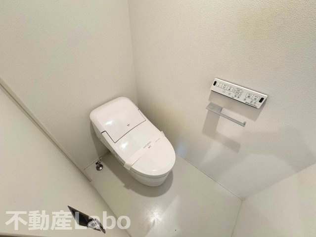 徳島市中常三島町２丁目のアパートのトイレ