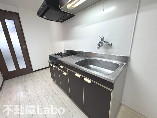 徳島市沖浜東１丁目の賃貸マンションのキッチン