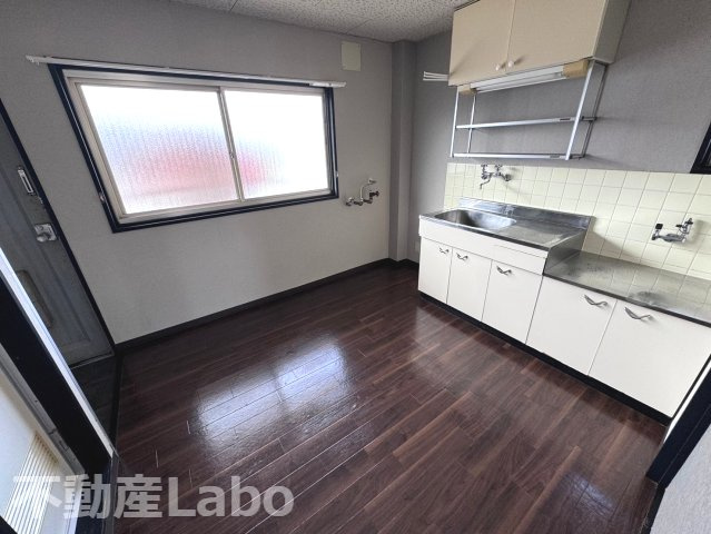 徳島市北田宮１丁目の賃貸マンションのキッチン