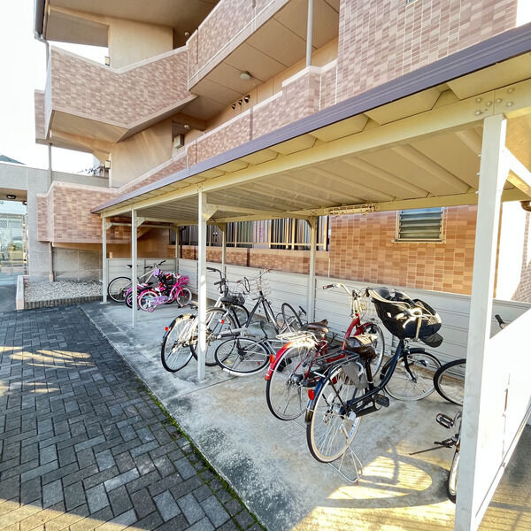 メゾンプチシャトー出口A館のその他共用部分