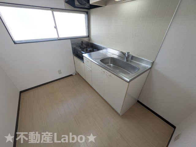 メゾンエスポワールCのキッチン