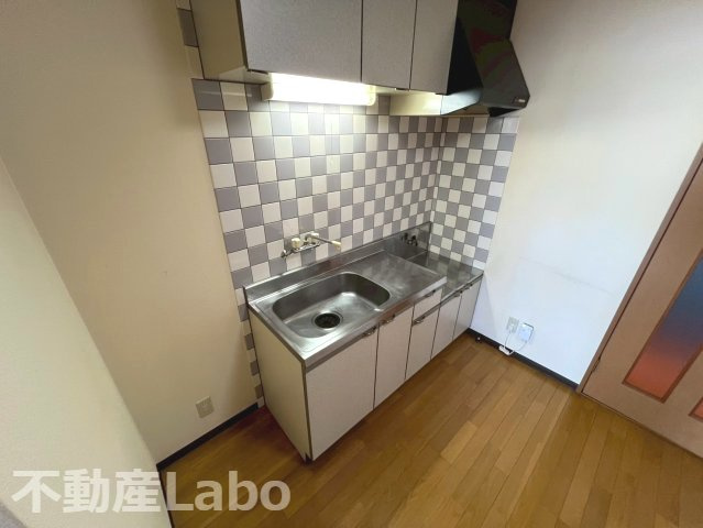 鳴門市大津町矢倉字六ノ越の賃貸マンションのキッチン