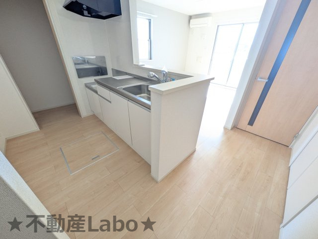 サンシーブルA　105のキッチン