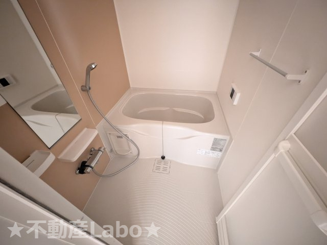 サンシーブルA　105の浴室