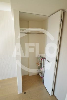 ラシュレエグゼ難波南の収納|ラシュレエグゼ難波南　クローゼット