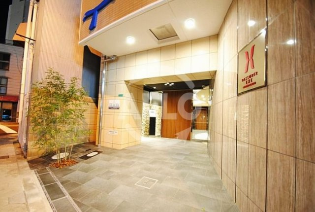 ラシュレエグゼ難波南のエントランス|ラシュレエグゼ難波南　エントランス