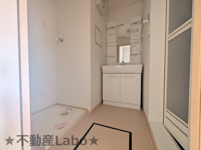 ルーチェ Ⅰの洗面所