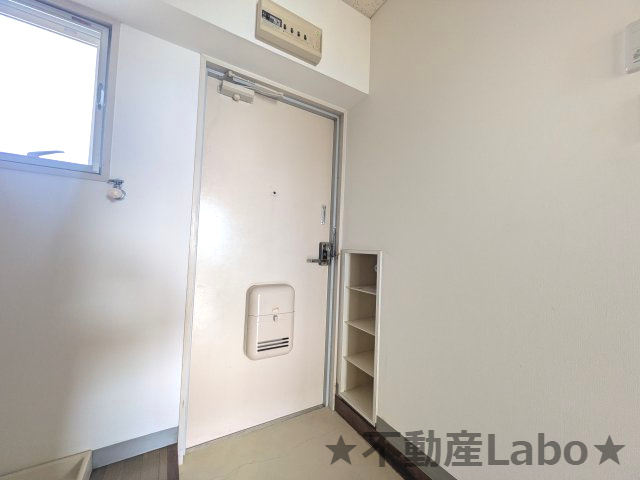レジデンス北島　205の玄関
