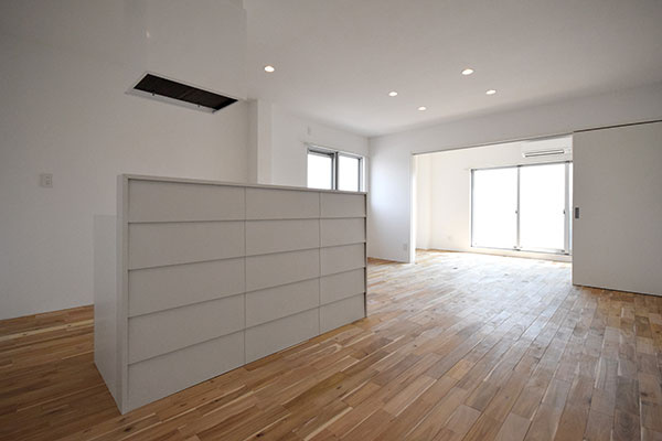 ピース・スクエア国府府中