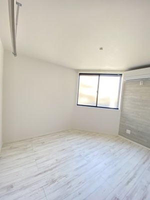 【居間・リビング】 | ルミエールⅡ | ゆったりとしたリビングです