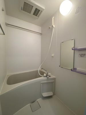 【浴室】 | ルミエールⅡ | 日々の疲れを癒すお風呂付です
