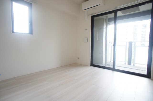 サヴォイ ラ・ピエル サフィール　4階の居間・リビング|別号室のものです。現状優先になります。