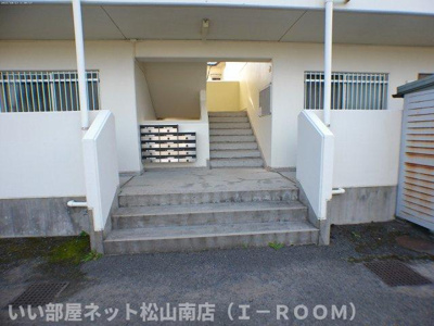 【エントランス】 | 山陽ハイツ