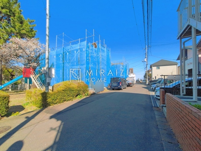 【前面道路含む現地写真】 | 平日・休日問わず、いつでもご見学が出来ます♪☆実際に見て、触れて感じる安心のお住まい探しを体験して下さい♪☆物件情報だけでなく、地域の特色などなどエリア情報もお伝え出来たら嬉しいです♪
