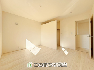 【洋室】 | LiveleGarden.S宇都宮市緑第9　1号棟 | 南向きで陽当たりの良い洋室♪風通しもよく快適です☆