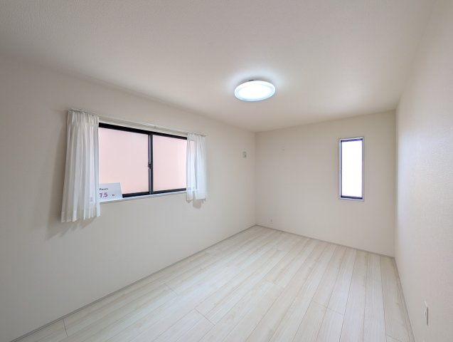 【洋室】 | リーブルガーデン.S高崎市塚田町ー①