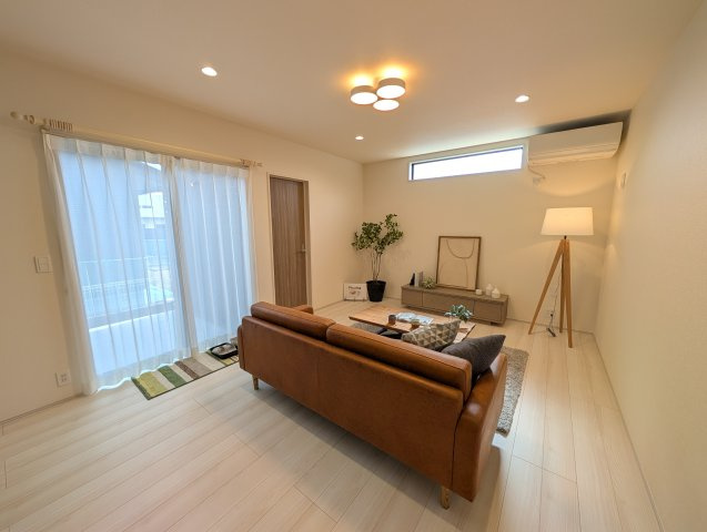 【居間・リビング】 | リーブルガーデン.S高崎市塚田町ー①
