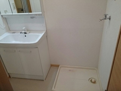 【洗面所】 | ニューヴエルデイ